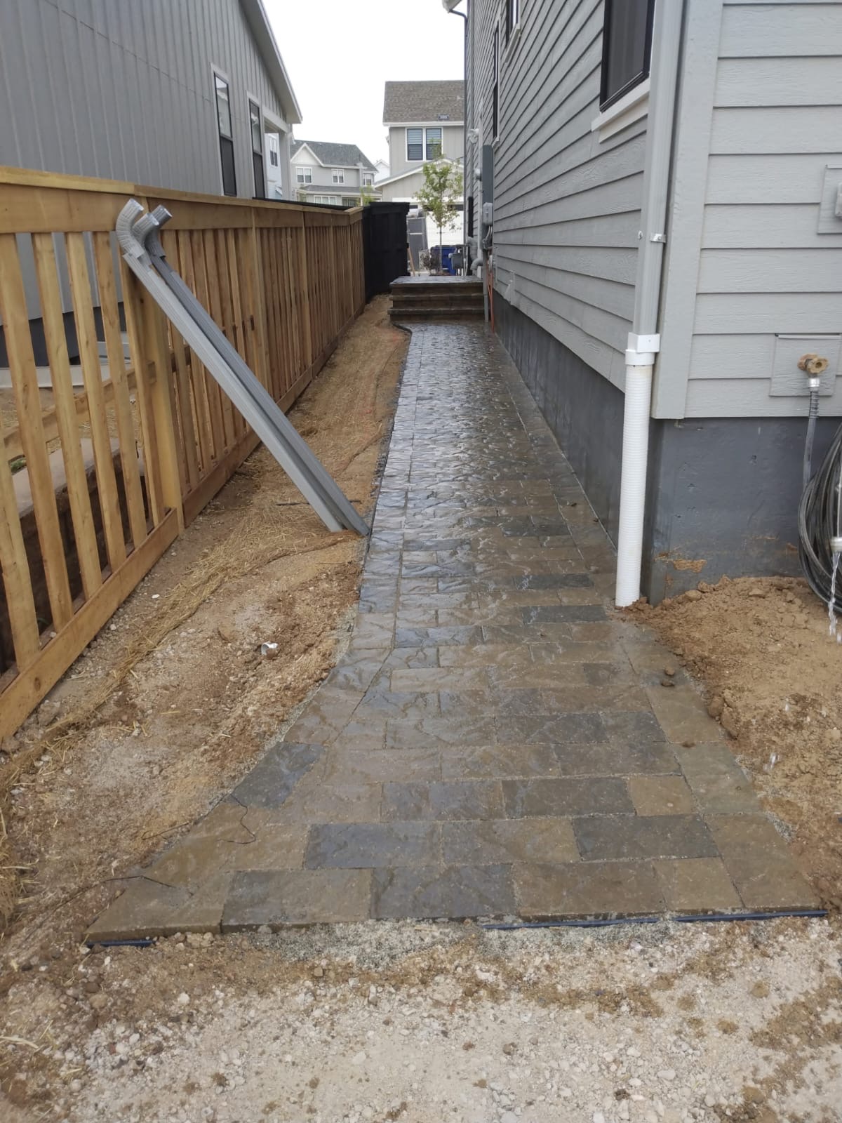 Narrow Lot Pathway